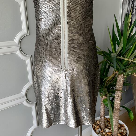 Pinko Stretchy Silver Sequin Mini Cocktail Dress Size 10 - Picture 8 of 12